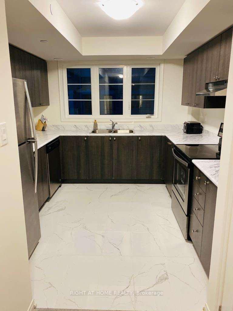 Photo 3 of Unit 420, 2209 Chevron Prince Path, Oshawa, Windfields — HOMEH