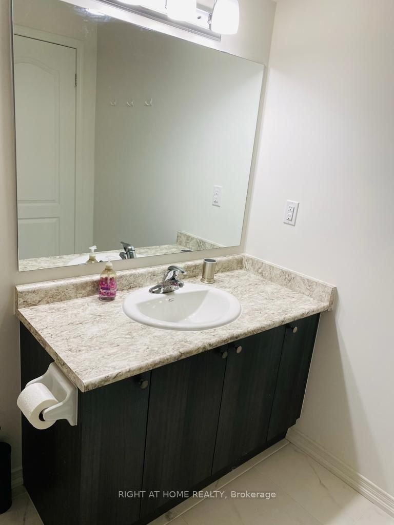 Photo 13 of Unit 420, 2209 Chevron Prince Path, Oshawa, Windfields — HOMEH