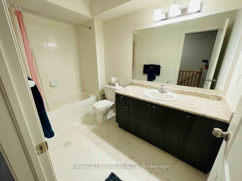 Photo 14 of Unit 420, 2209 Chevron Prince Path, Oshawa, Windfields — HOMEH