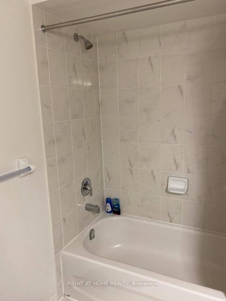 Photo 15 of Unit 420, 2209 Chevron Prince Path, Oshawa, Windfields — HOMEH