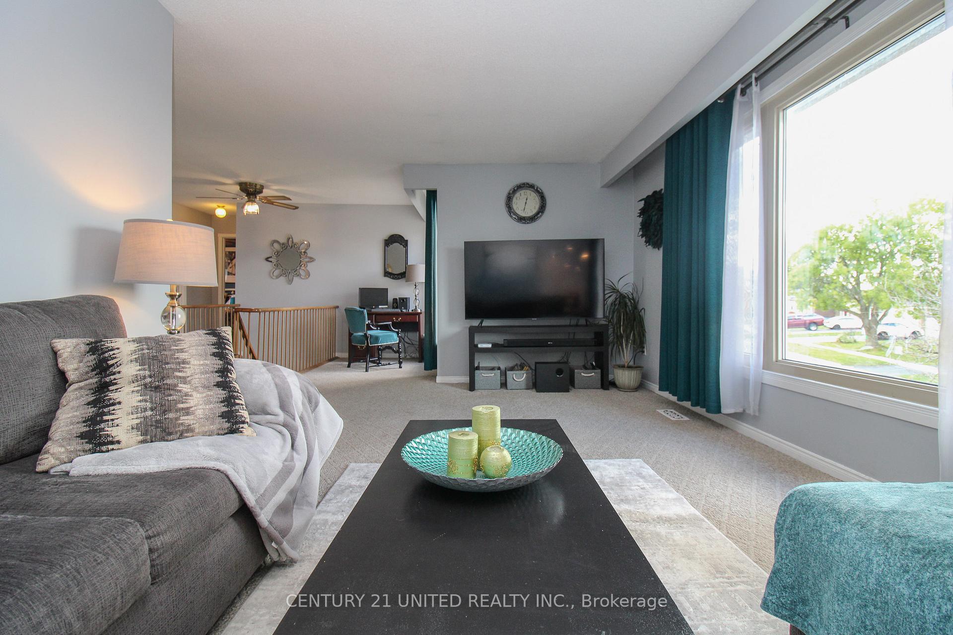 Photo 10 of 2130 Meadowview Road, Peterborough, Ashburnham Ward 4 — HOMEH