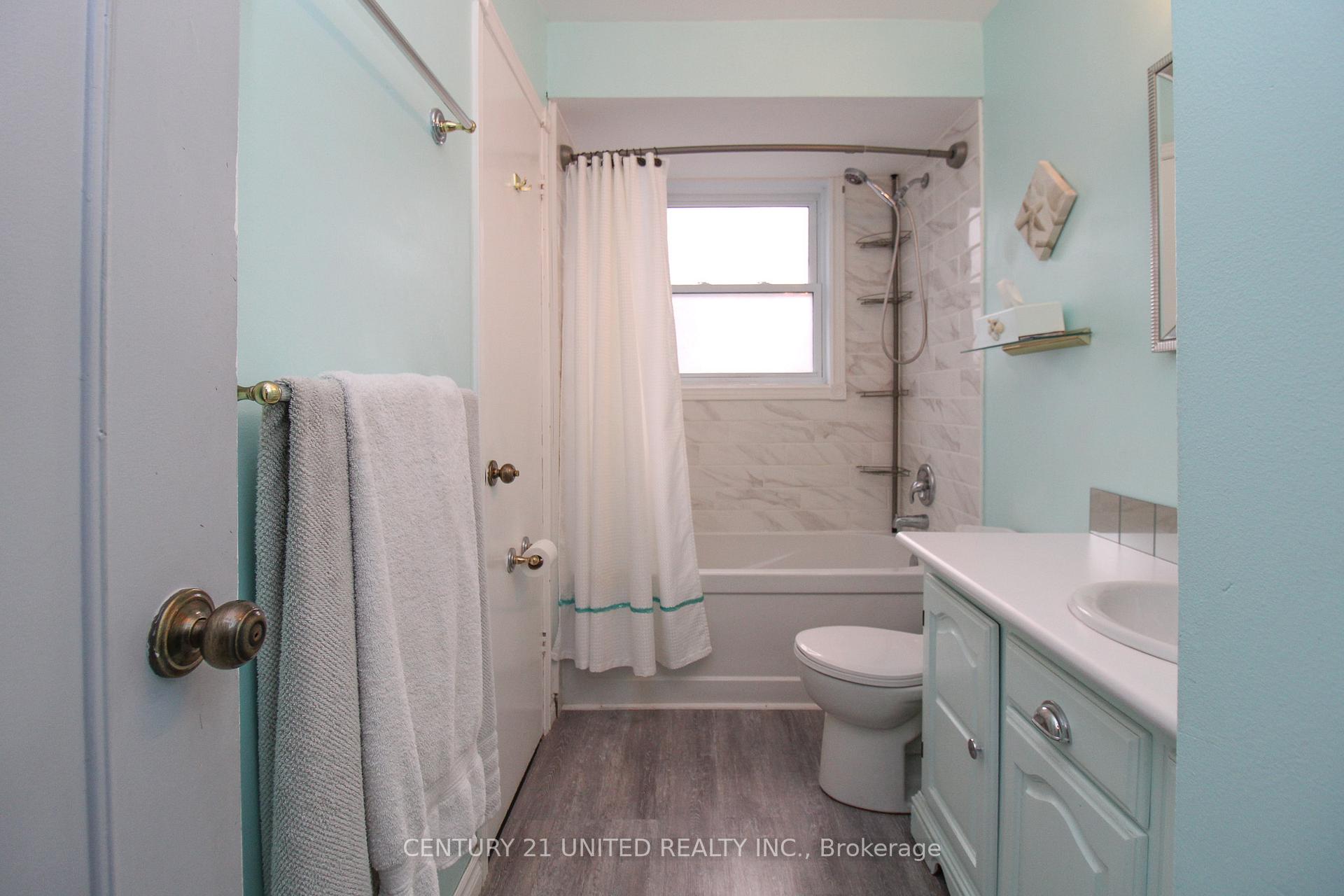 Photo 27 of 2130 Meadowview Road, Peterborough, Ashburnham Ward 4 — HOMEH
