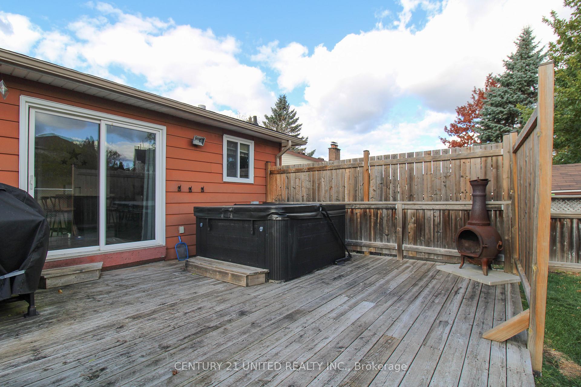 Photo 31 of 2130 Meadowview Road, Peterborough, Ashburnham Ward 4 — HOMEH
