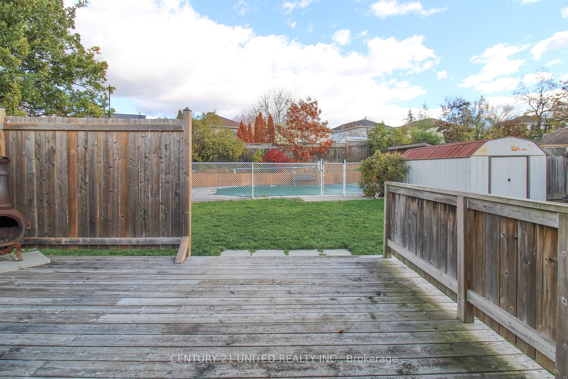Photo 32 of 2130 Meadowview Road, Peterborough, Ashburnham Ward 4 — HOMEH
