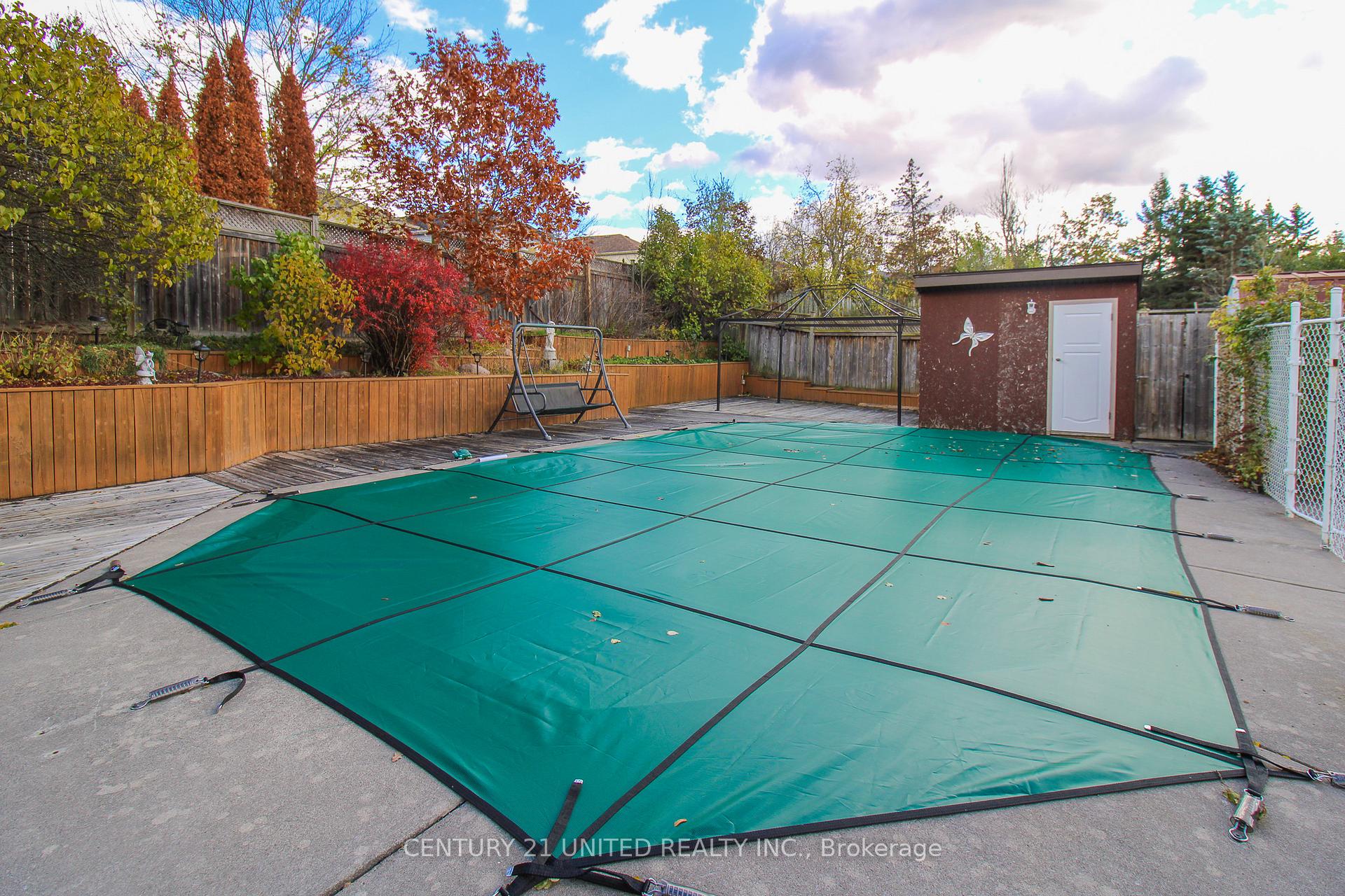 Photo 34 of 2130 Meadowview Road, Peterborough, Ashburnham Ward 4 — HOMEH