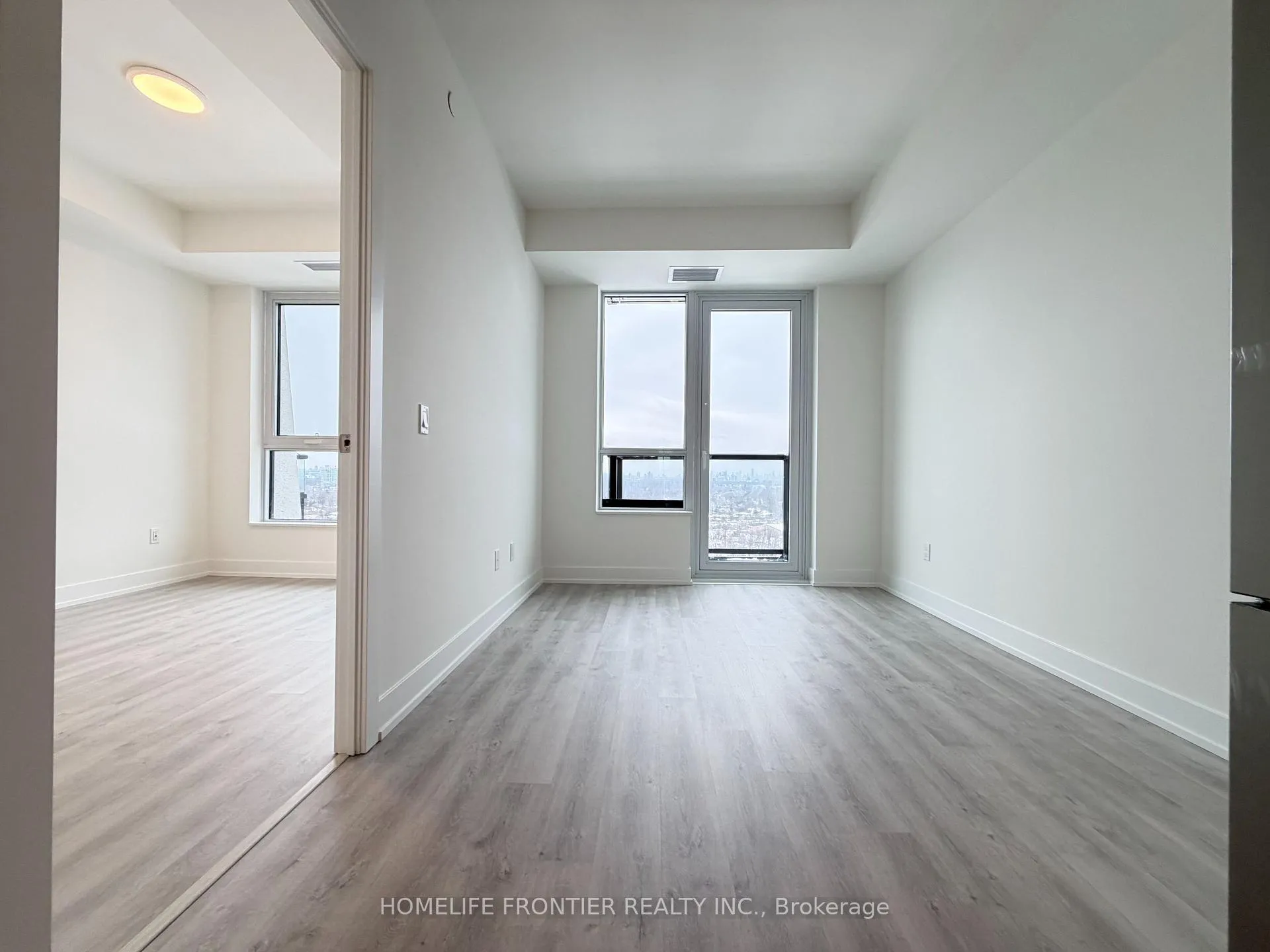 Photo 13 of Unit 1902, 60 Central Park Roadway, Etobicoke, Islington-City Centre West — HOMEH