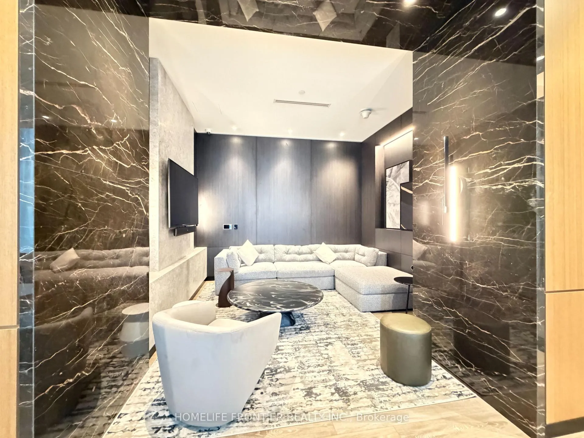 Photo 23 of Unit 1902, 60 Central Park Roadway, Etobicoke, Islington-City Centre West — HOMEH