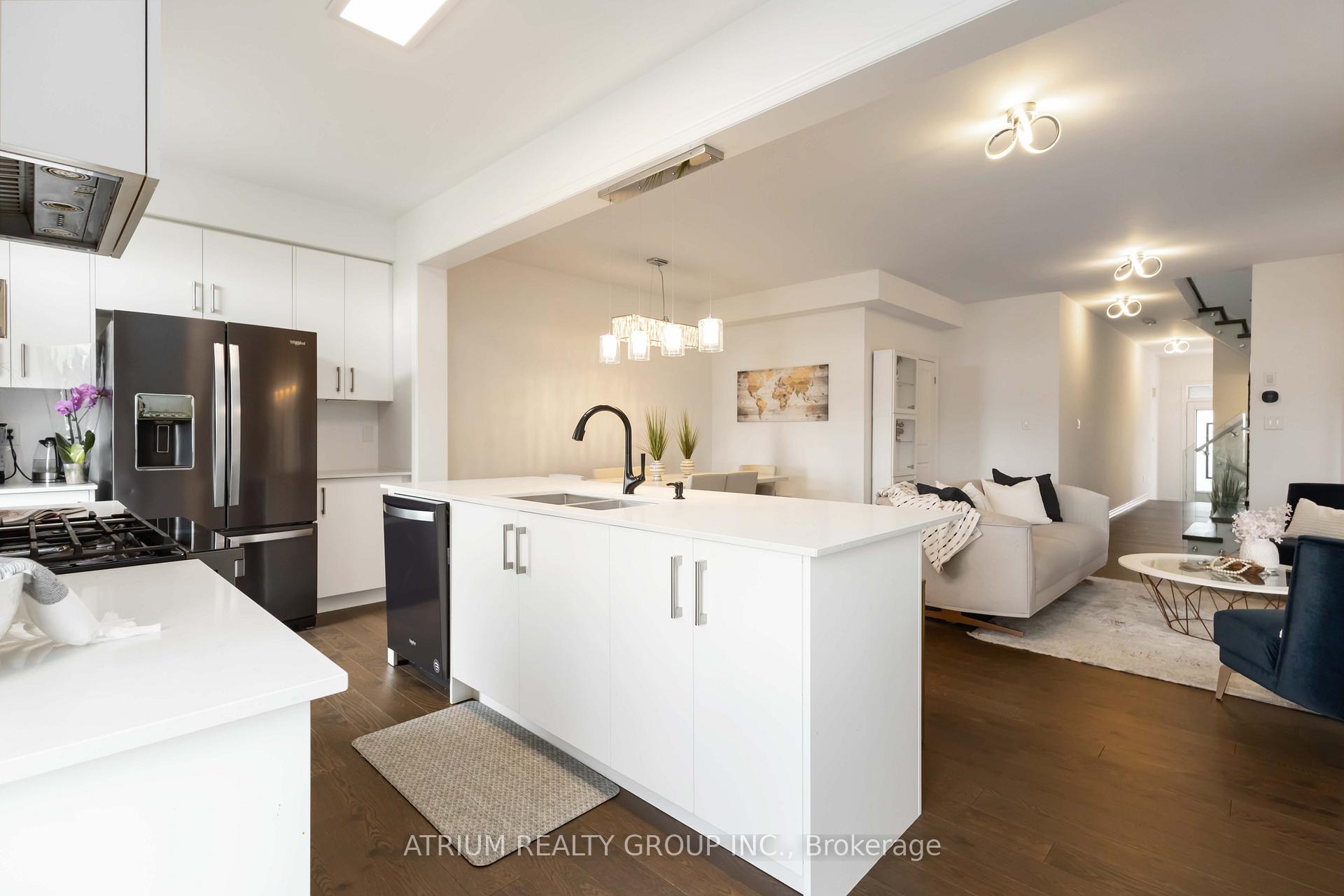 Photo 21 of 53 Conarty Crescent, Whitby, Rural Whitby — HOMEH