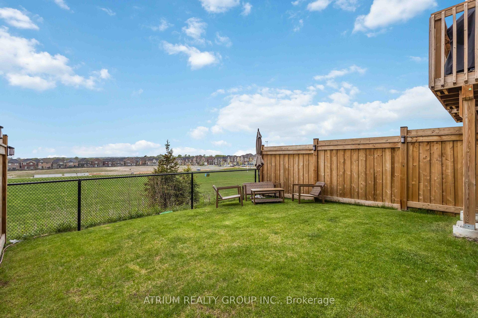 Photo 48 of 53 Conarty Crescent, Whitby, Rural Whitby — HOMEH
