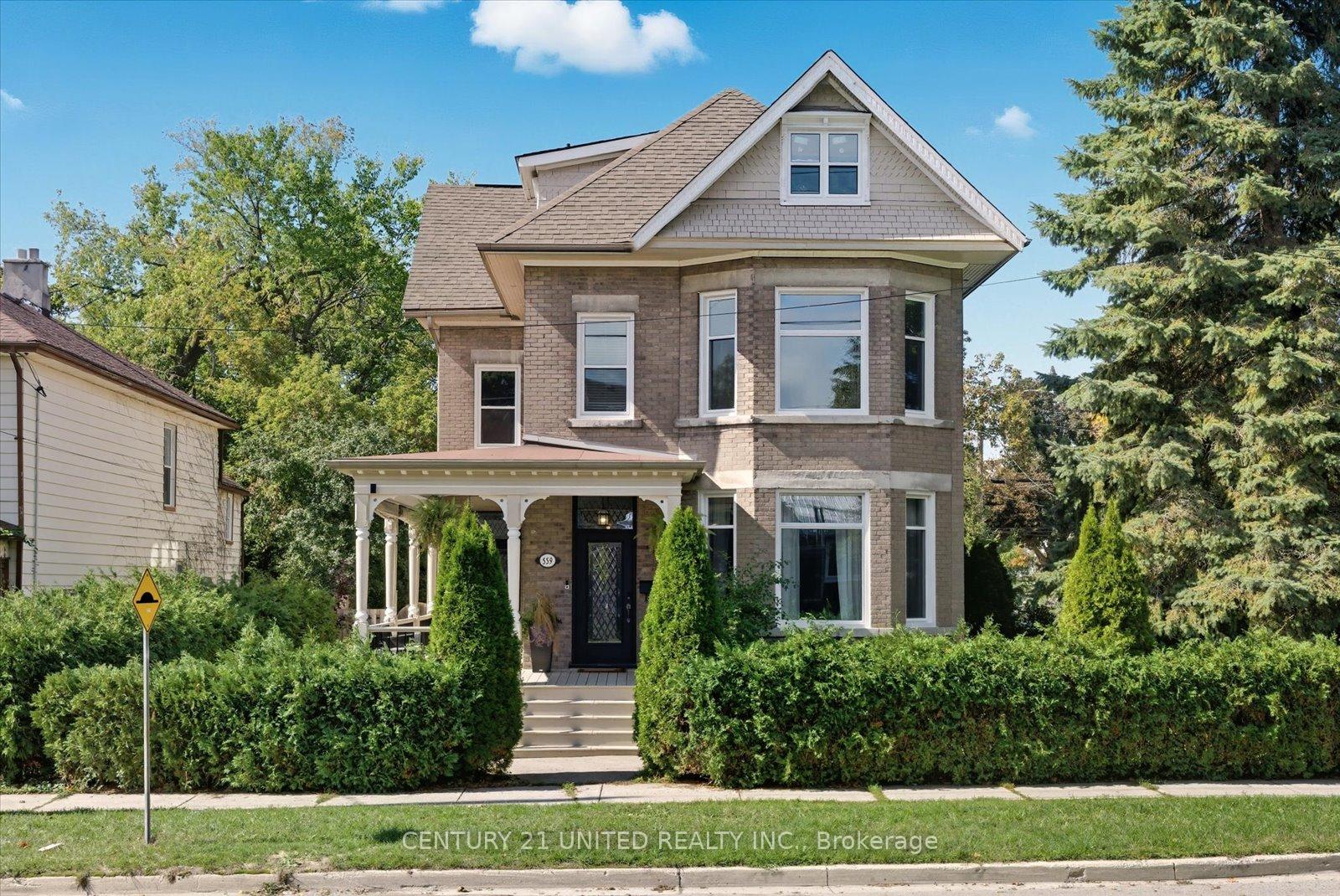 Photo 2 of 559 Downie Street, Peterborough, Town Ward 3 — HOMEH