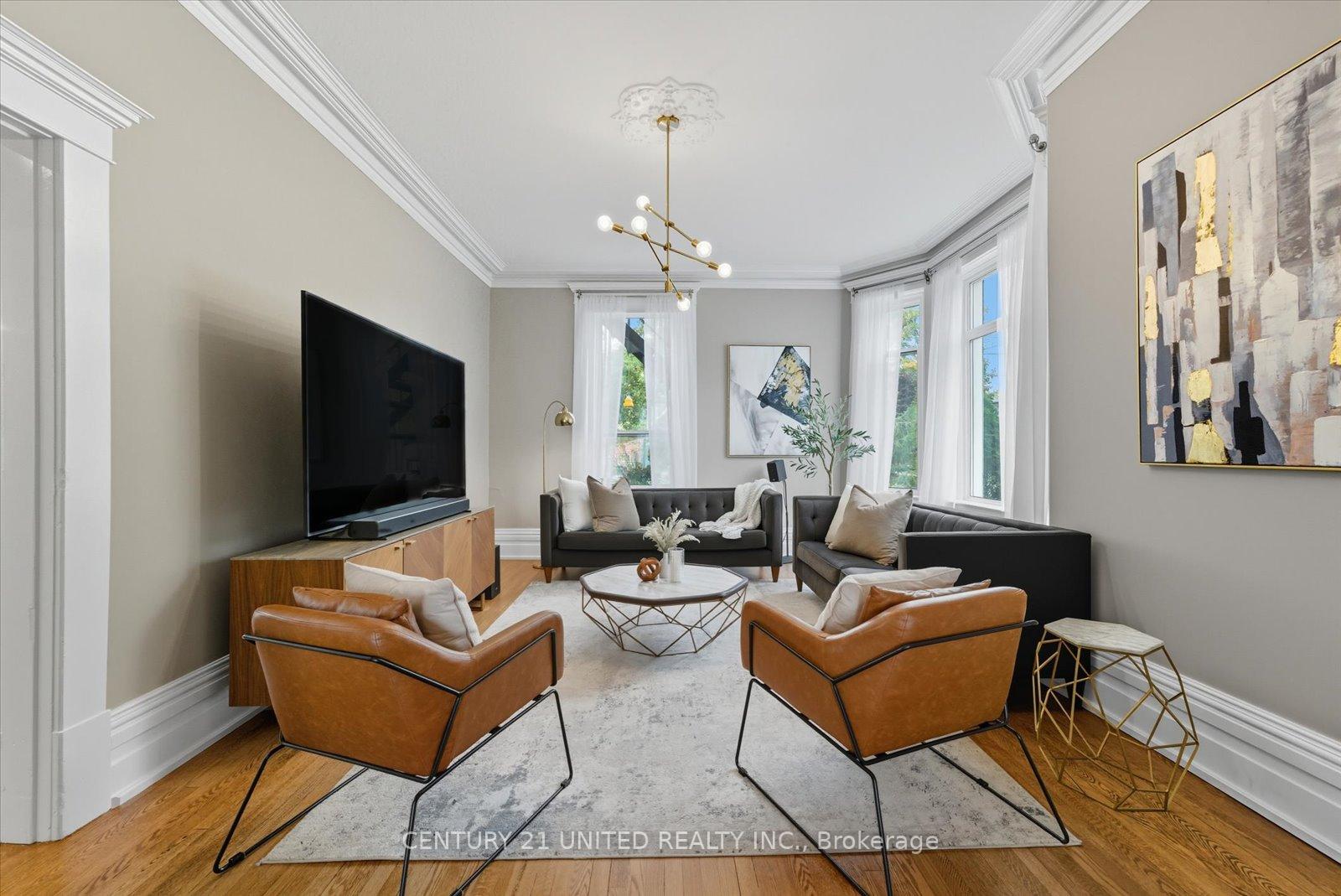 Photo 11 of 559 Downie Street, Peterborough, Town Ward 3 — HOMEH