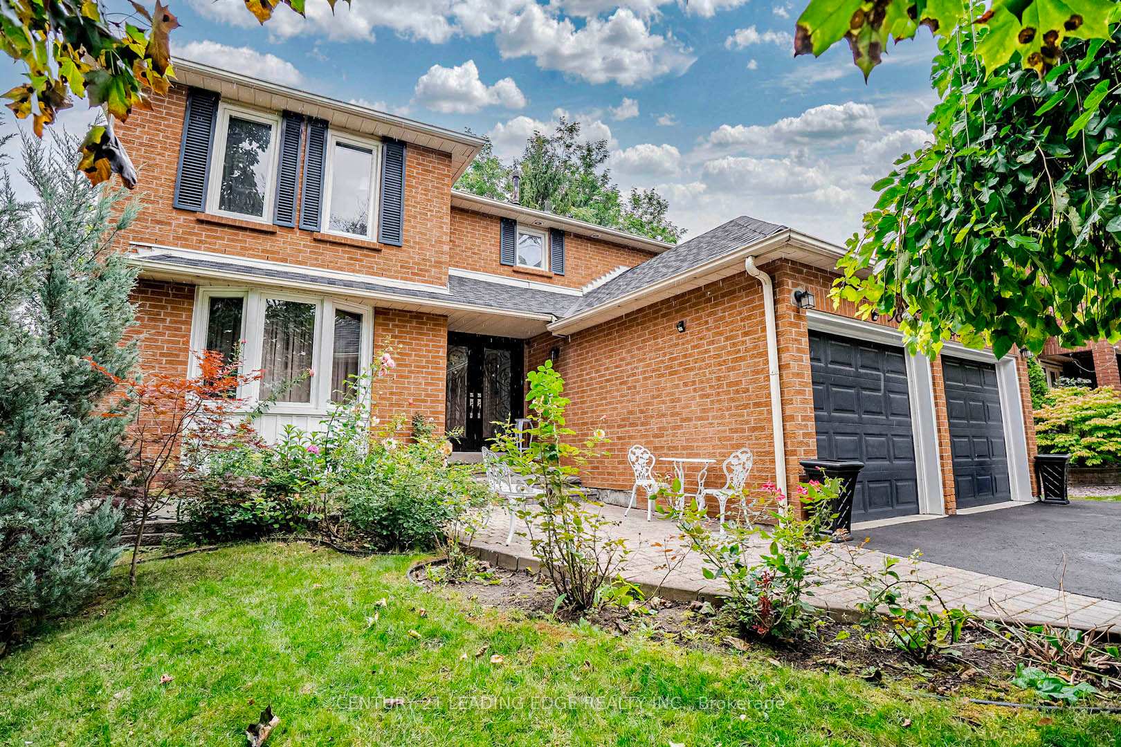 Photo 1 of 98 Frederick Street, Whitby, Blue Grass Meadows — HOMEH