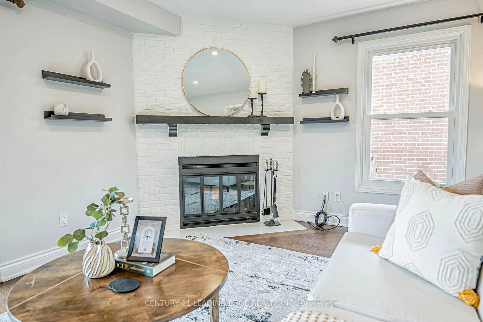 Photo 15 of 98 Frederick Street, Whitby, Blue Grass Meadows — HOMEH