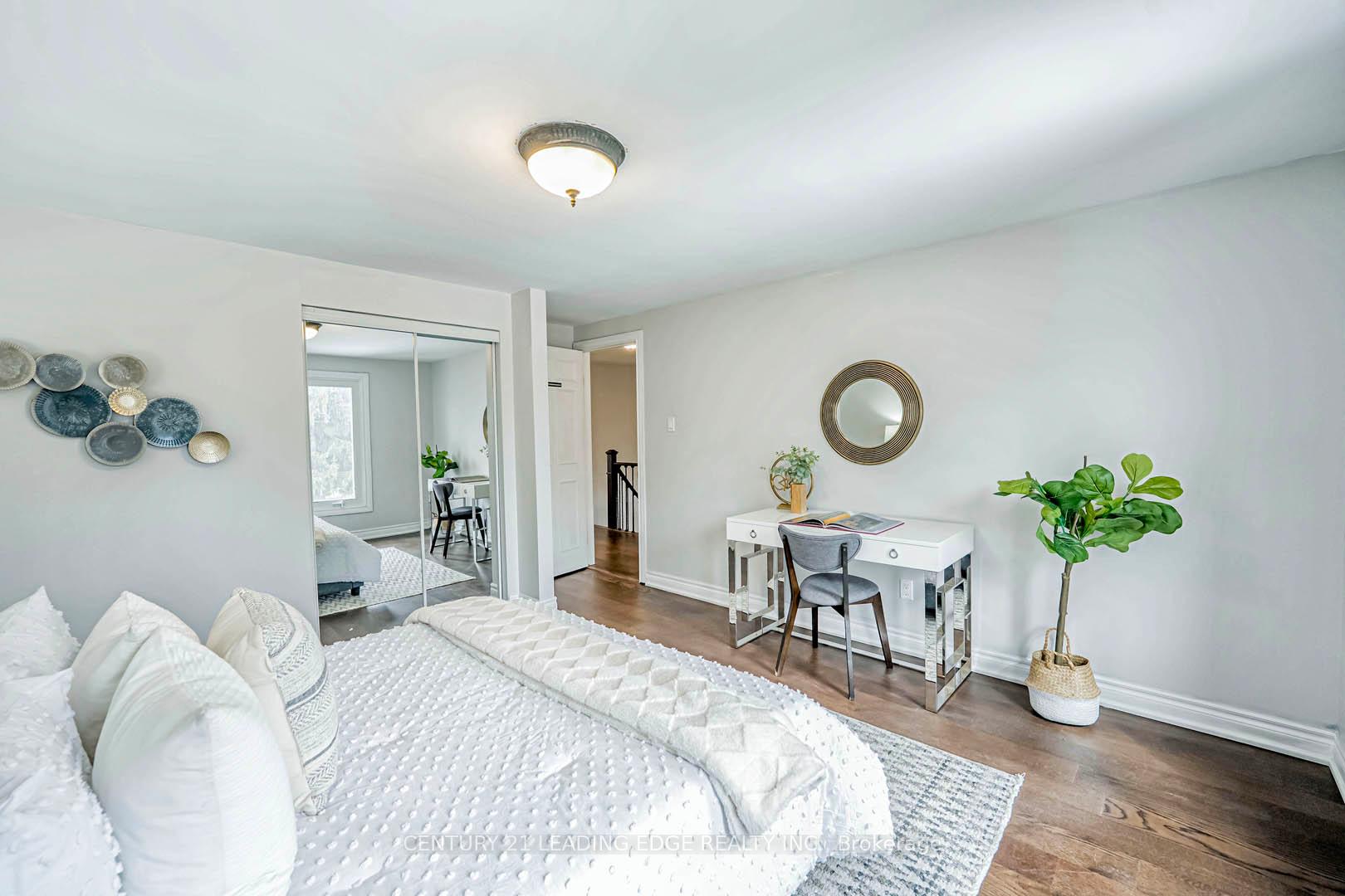 Photo 32 of 98 Frederick Street, Whitby, Blue Grass Meadows — HOMEH