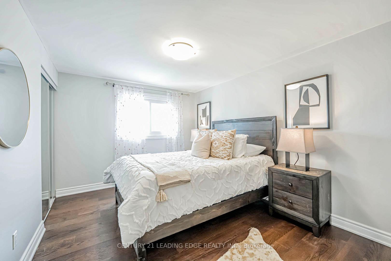 Photo 33 of 98 Frederick Street, Whitby, Blue Grass Meadows — HOMEH