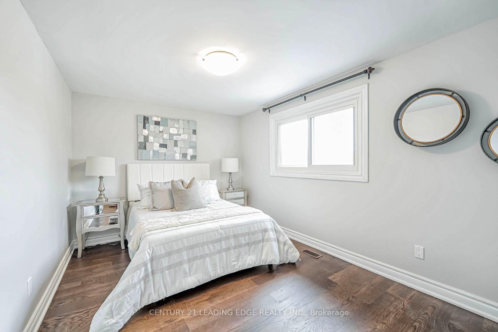 Photo 35 of 98 Frederick Street, Whitby, Blue Grass Meadows — HOMEH