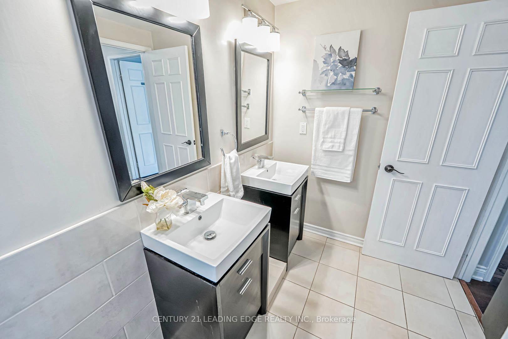 Photo 37 of 98 Frederick Street, Whitby, Blue Grass Meadows — HOMEH