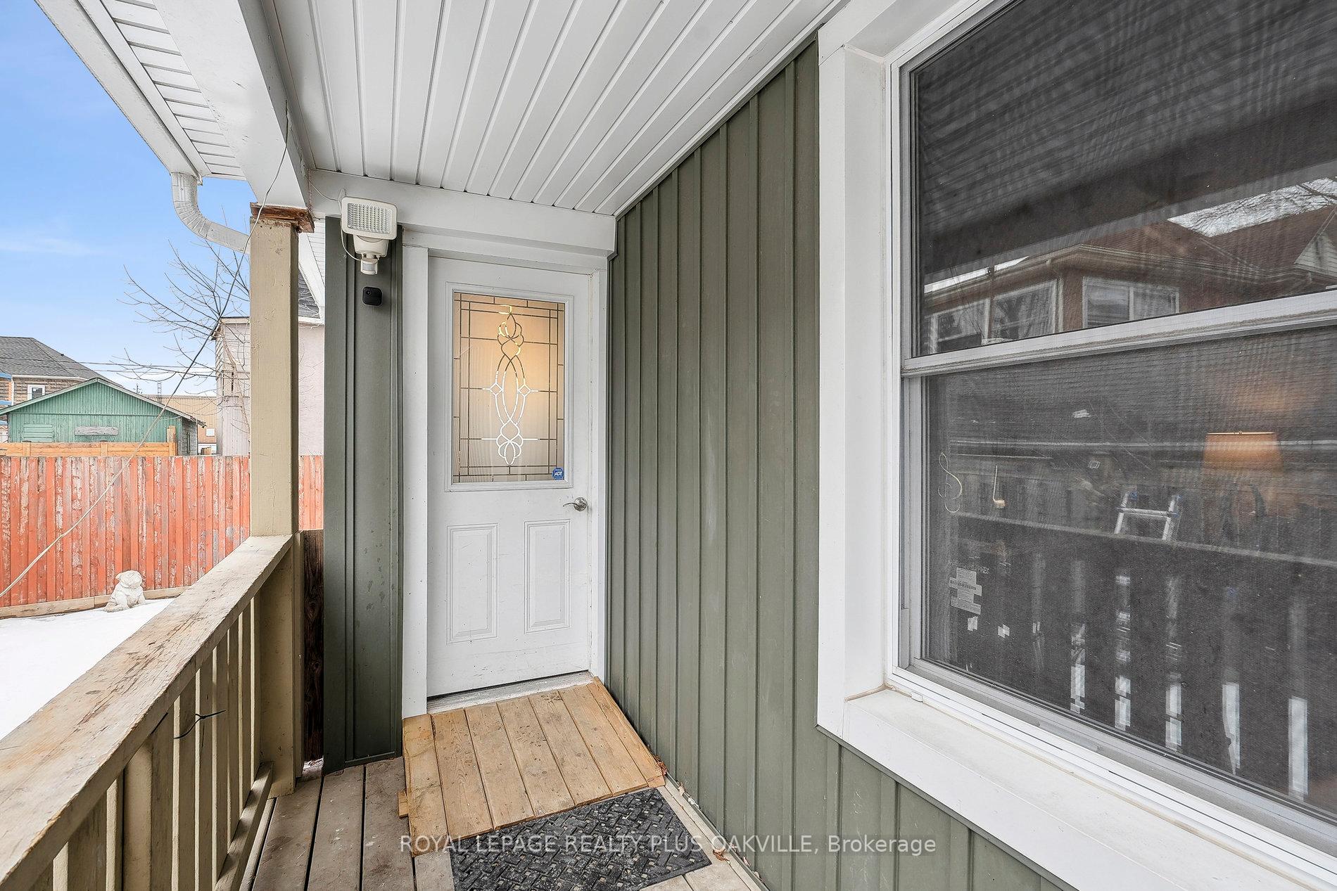 Photo 5 of 12 Randolph Street, Welland, Welland Downtown — HOMEH