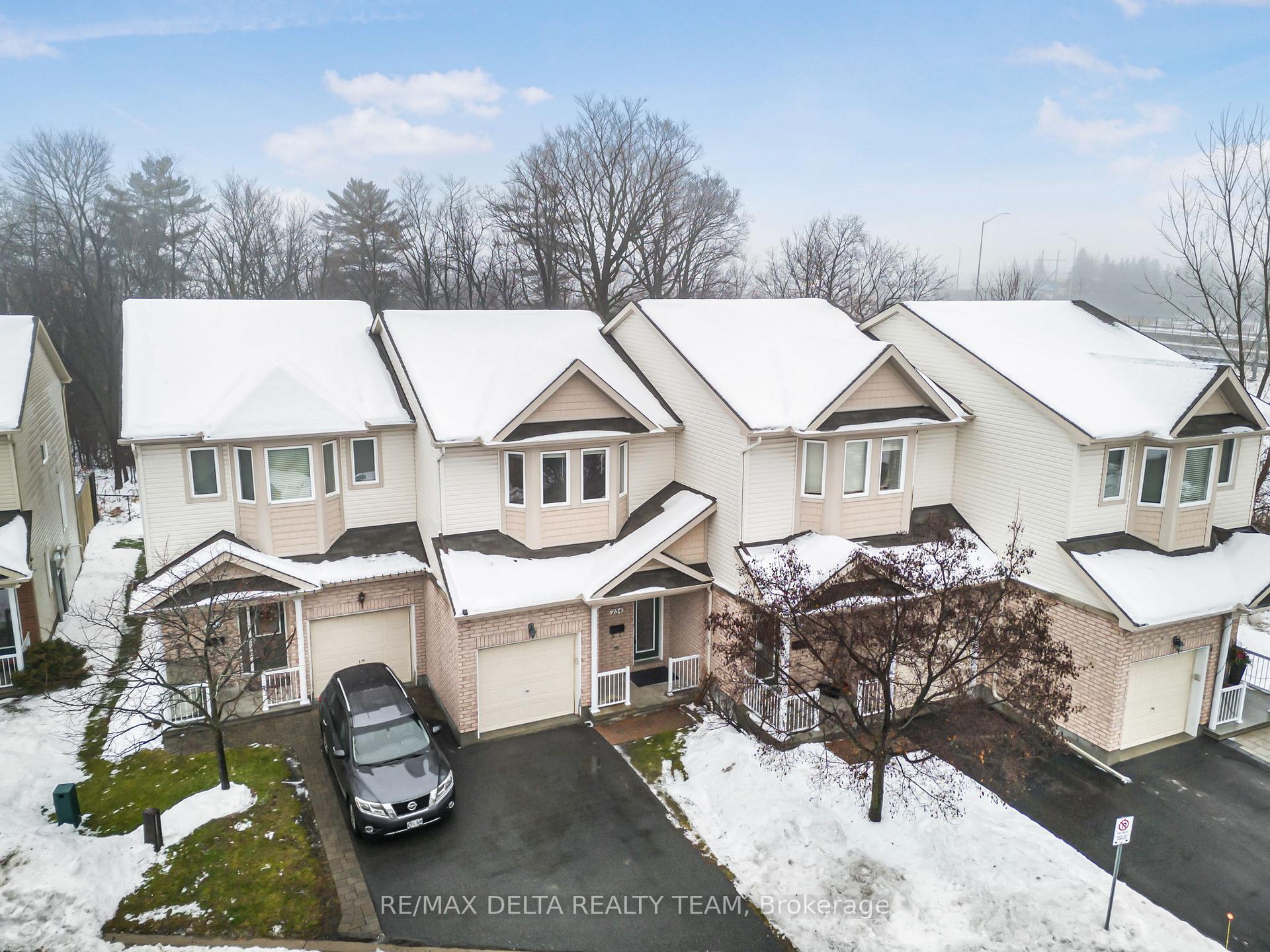 Photo 2 of 234 Parkrose, Ottawa, Chatelaine Village — HOMEH
