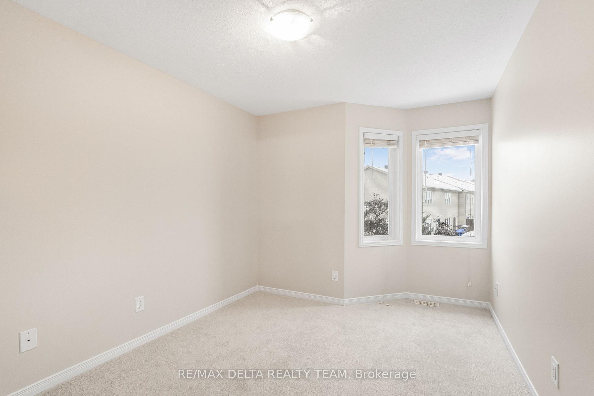 Photo 17 of 234 Parkrose, Ottawa, Chatelaine Village — HOMEH
