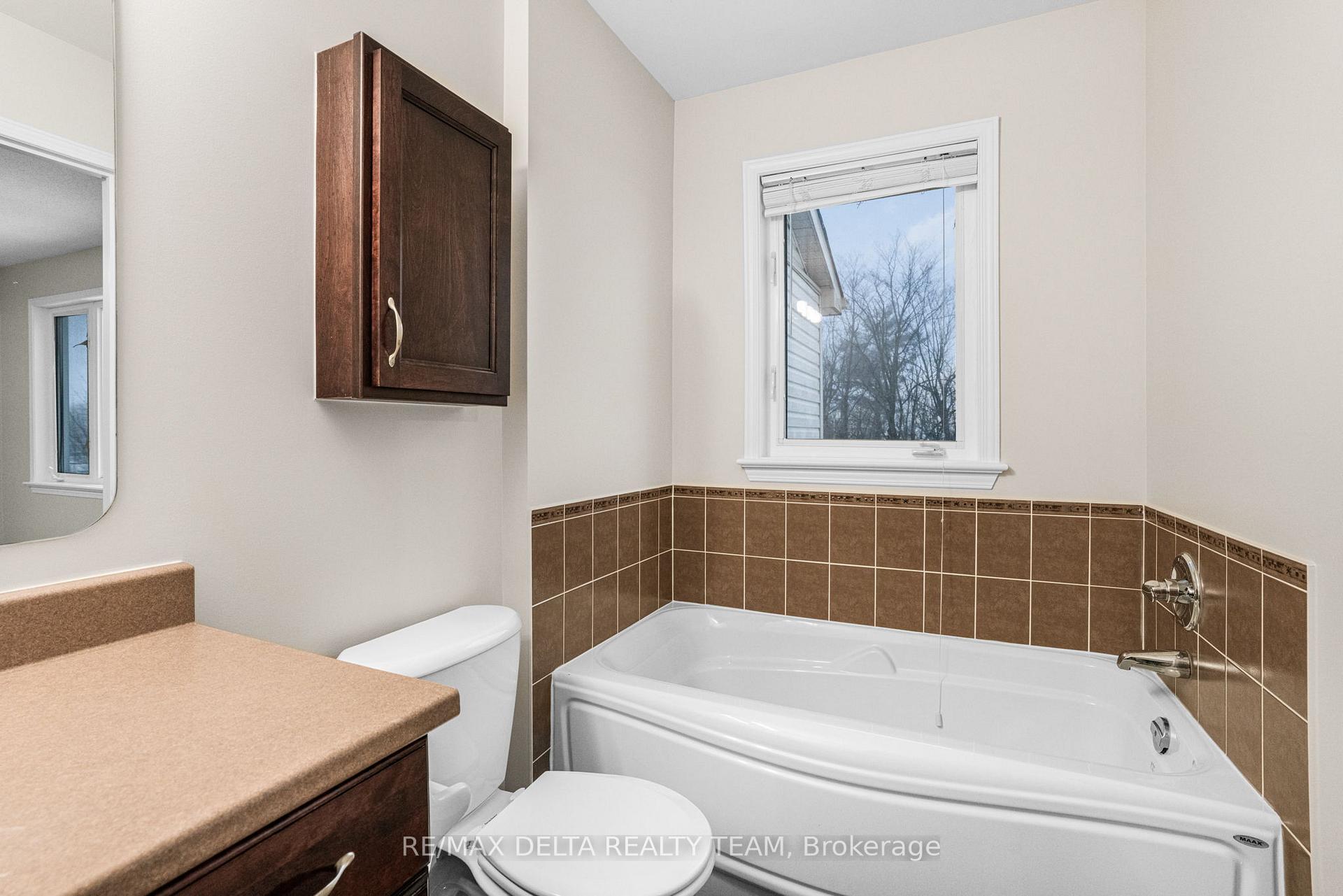 Photo 24 of 234 Parkrose, Ottawa, Chatelaine Village — HOMEH
