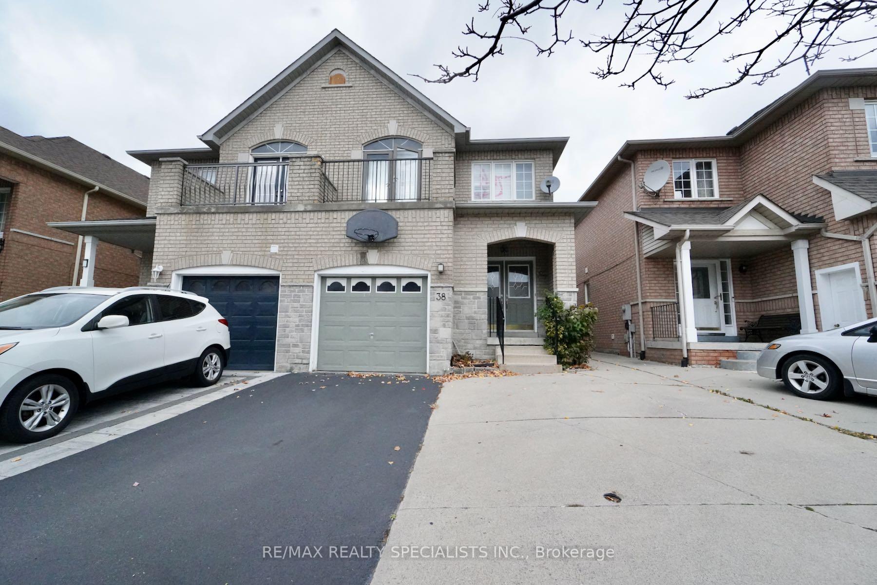Photo 1 of 38 Gianmarco Way, Vaughan, Vellore Village — HOMEH