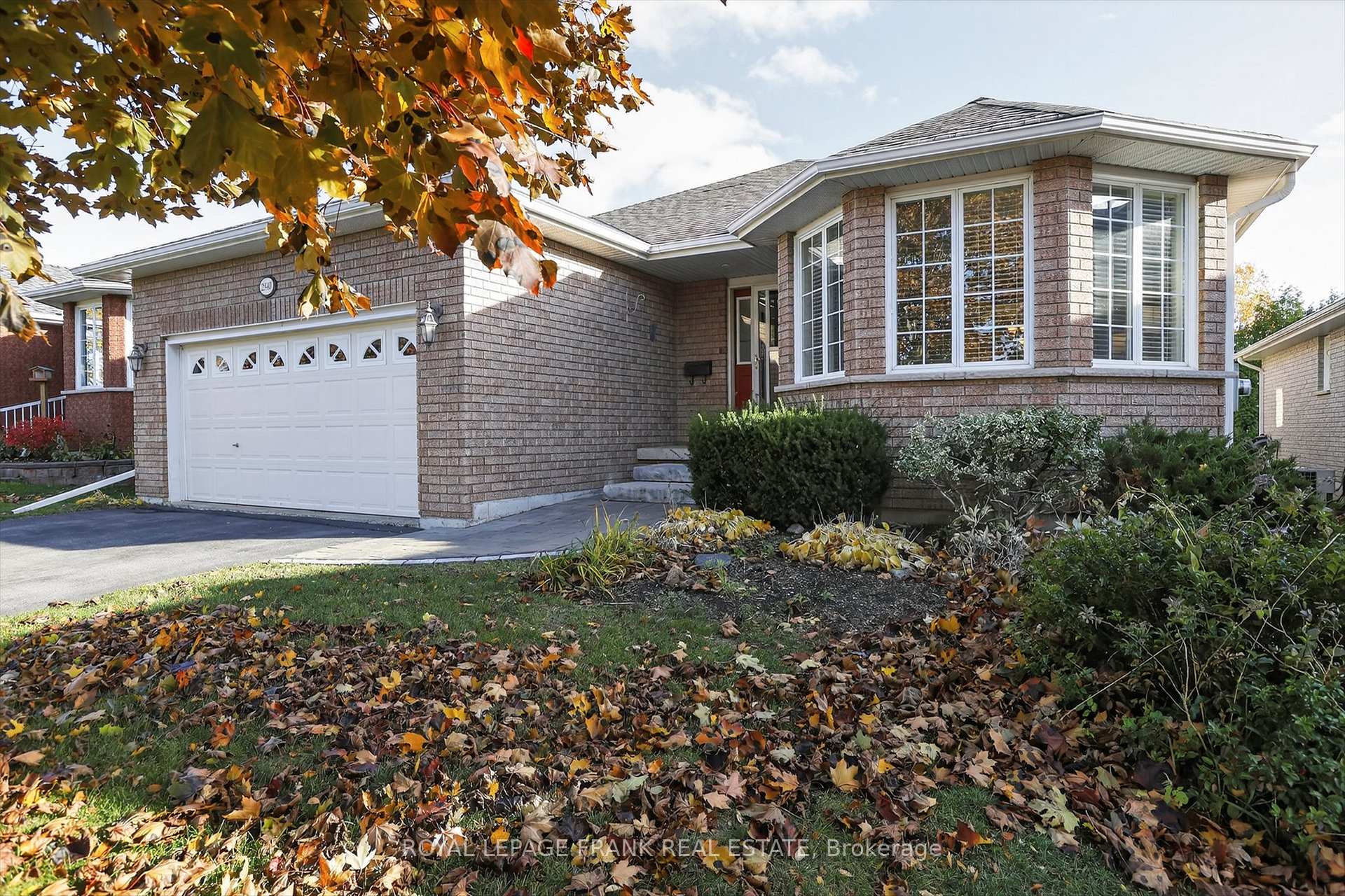 Photo 2 of 2940 Jennifer Drive, Peterborough, Northcrest Ward 5 — HOMEH