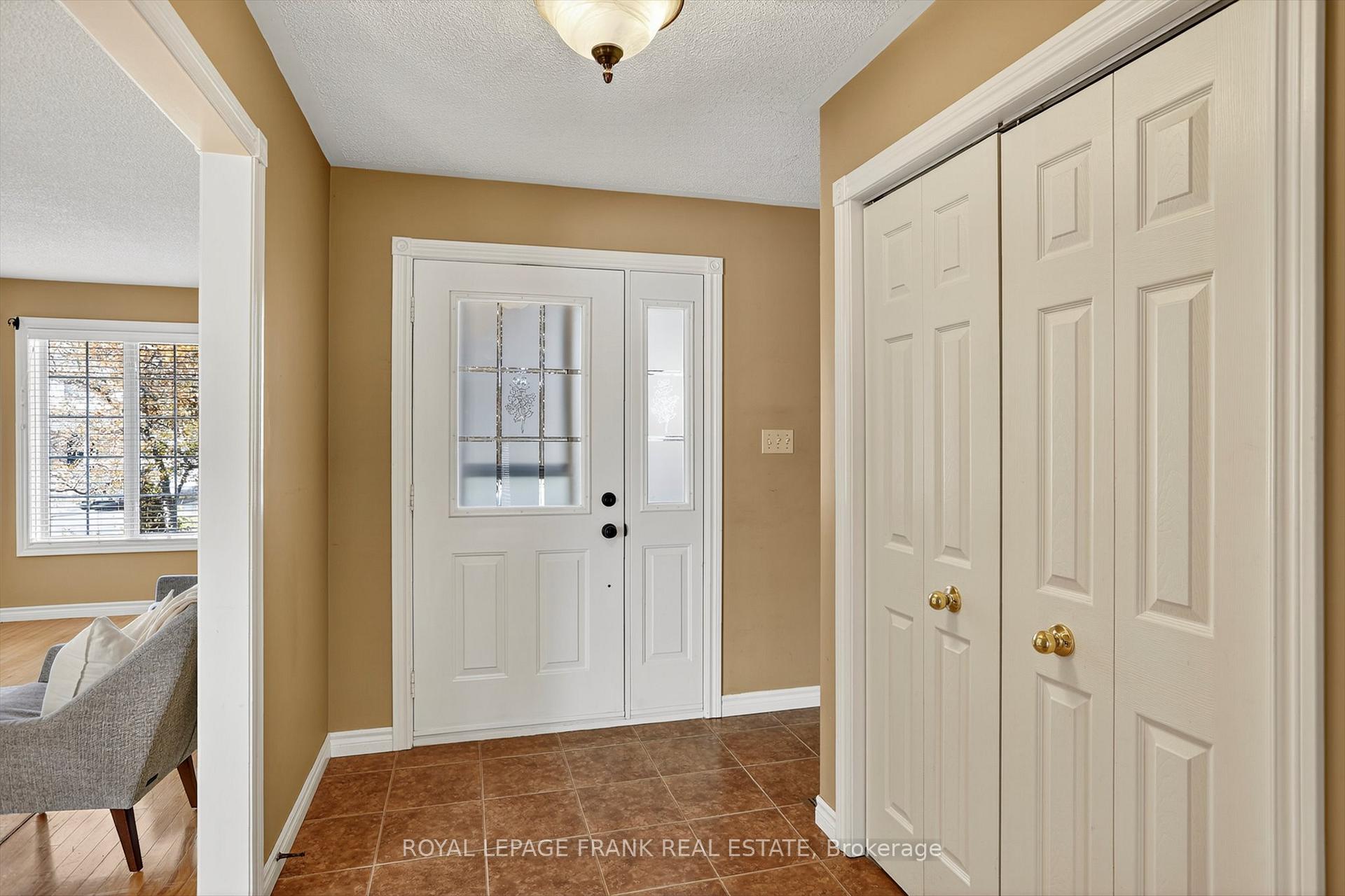 Photo 5 of 2940 Jennifer Drive, Peterborough, Northcrest Ward 5 — HOMEH