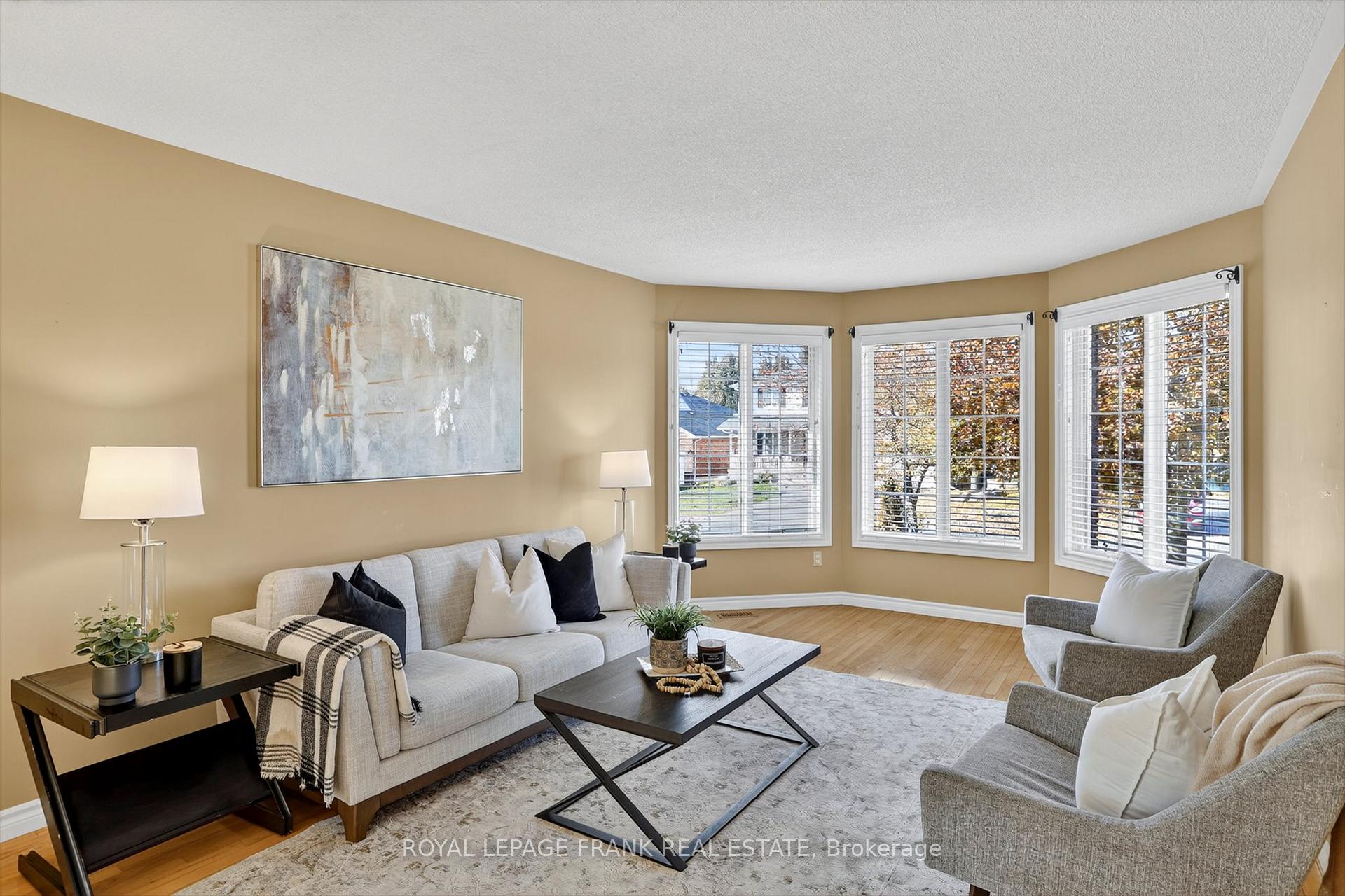 Photo 6 of 2940 Jennifer Drive, Peterborough, Northcrest Ward 5 — HOMEH