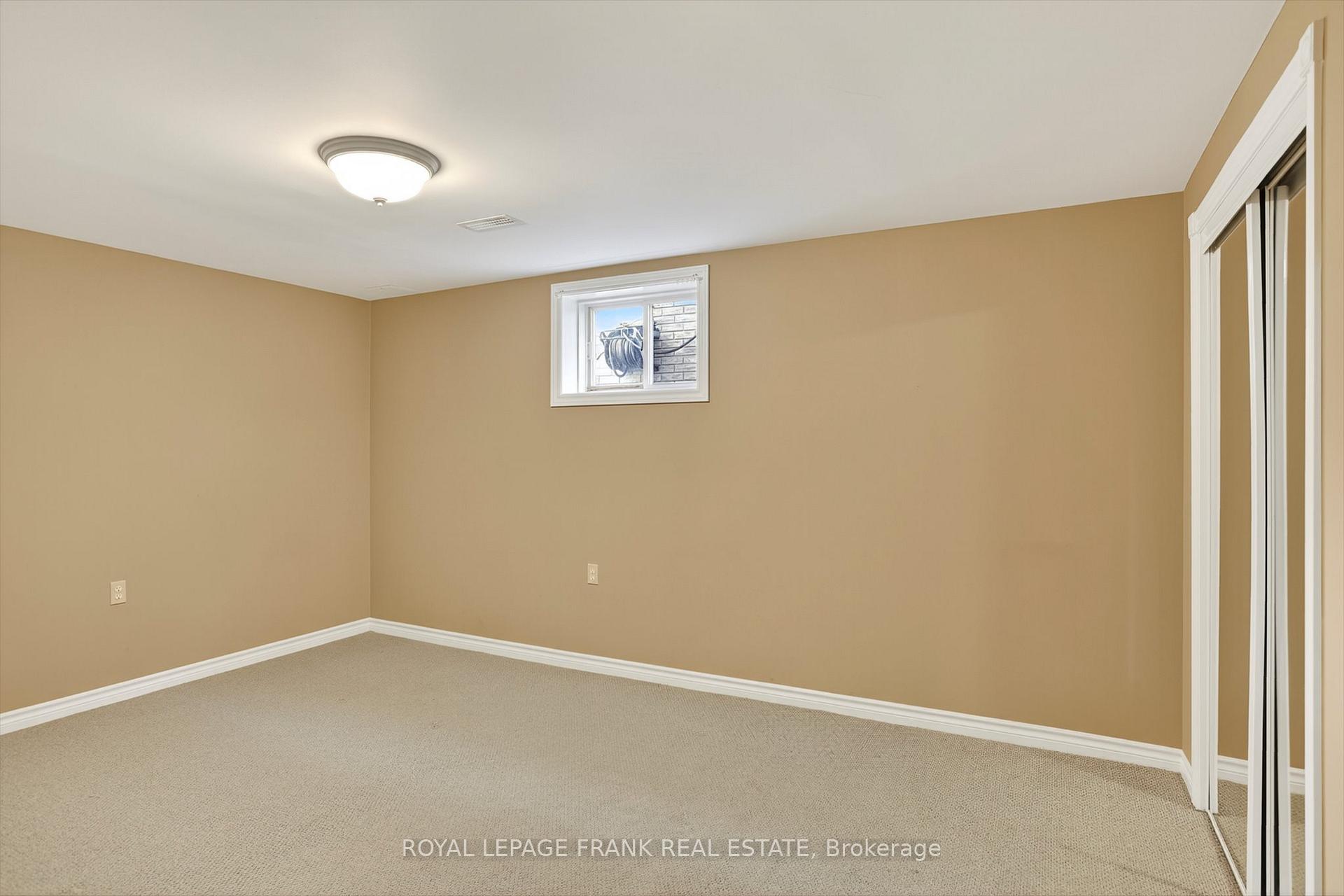 Photo 25 of 2940 Jennifer Drive, Peterborough, Northcrest Ward 5 — HOMEH