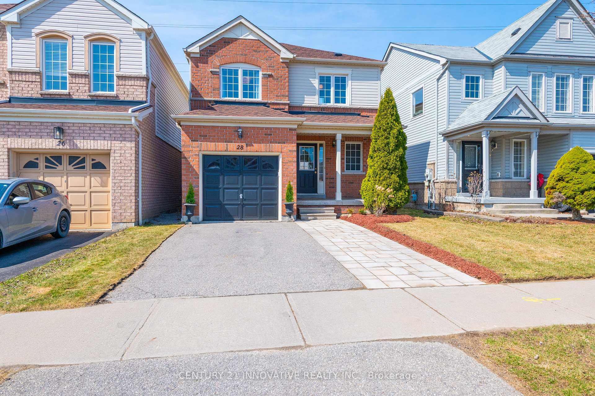 Front of 28 Beachgrove Crescent