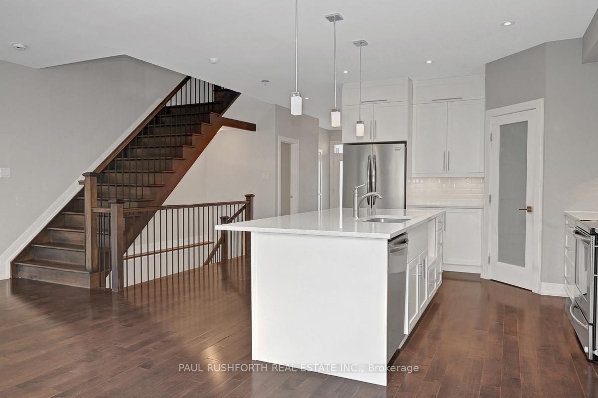 Photo 17 of 837 Connaught Avenue, Ottawa, Queensway Terrace North — HOMEH