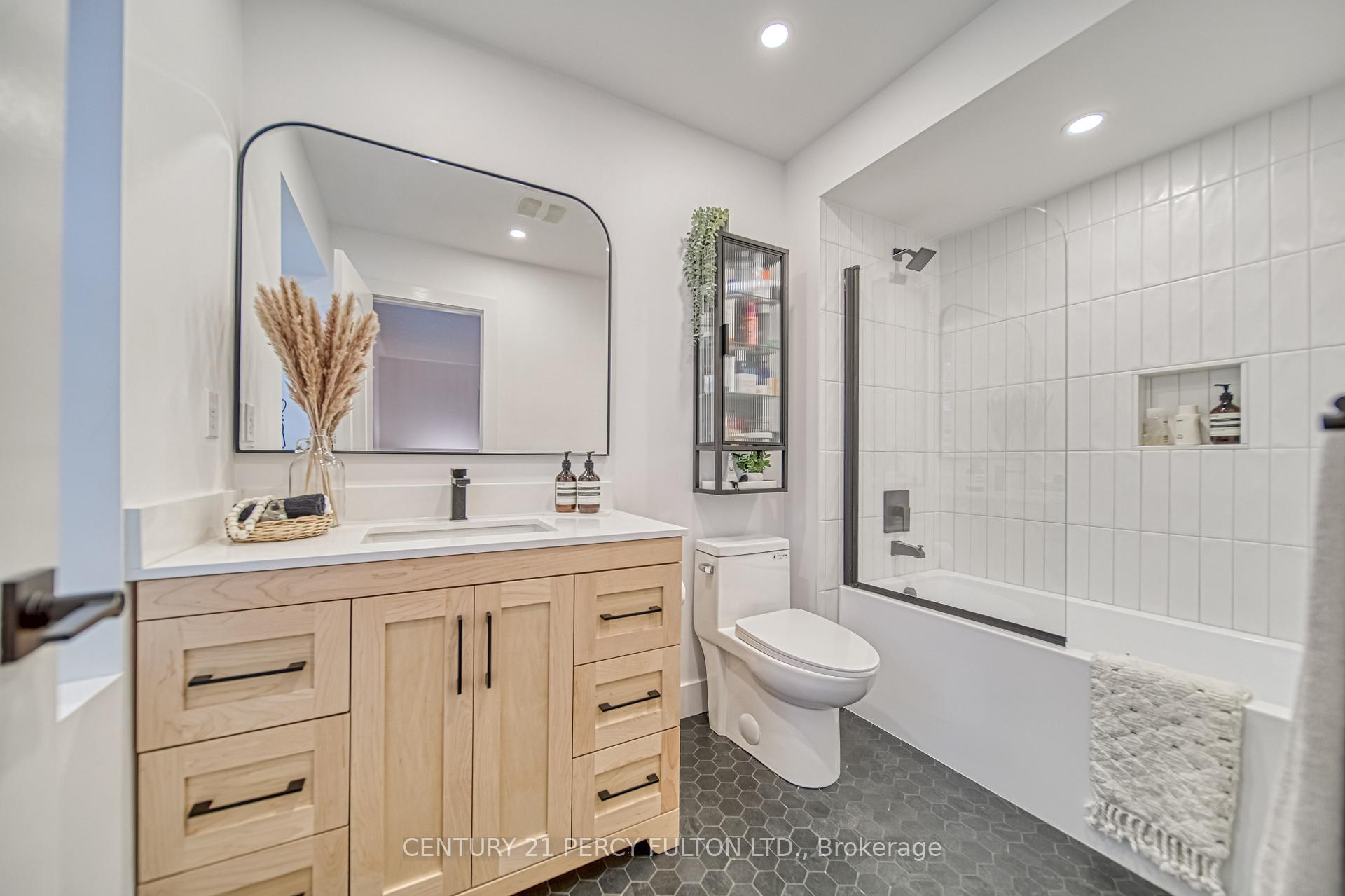 Photo 20 of 1790 Carousel Mews, Pickering, Duffin Heights — HOMEH