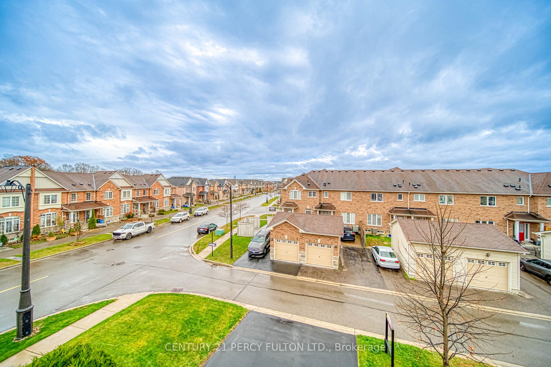 Photo 25 of 1790 Carousel Mews, Pickering, Duffin Heights — HOMEH