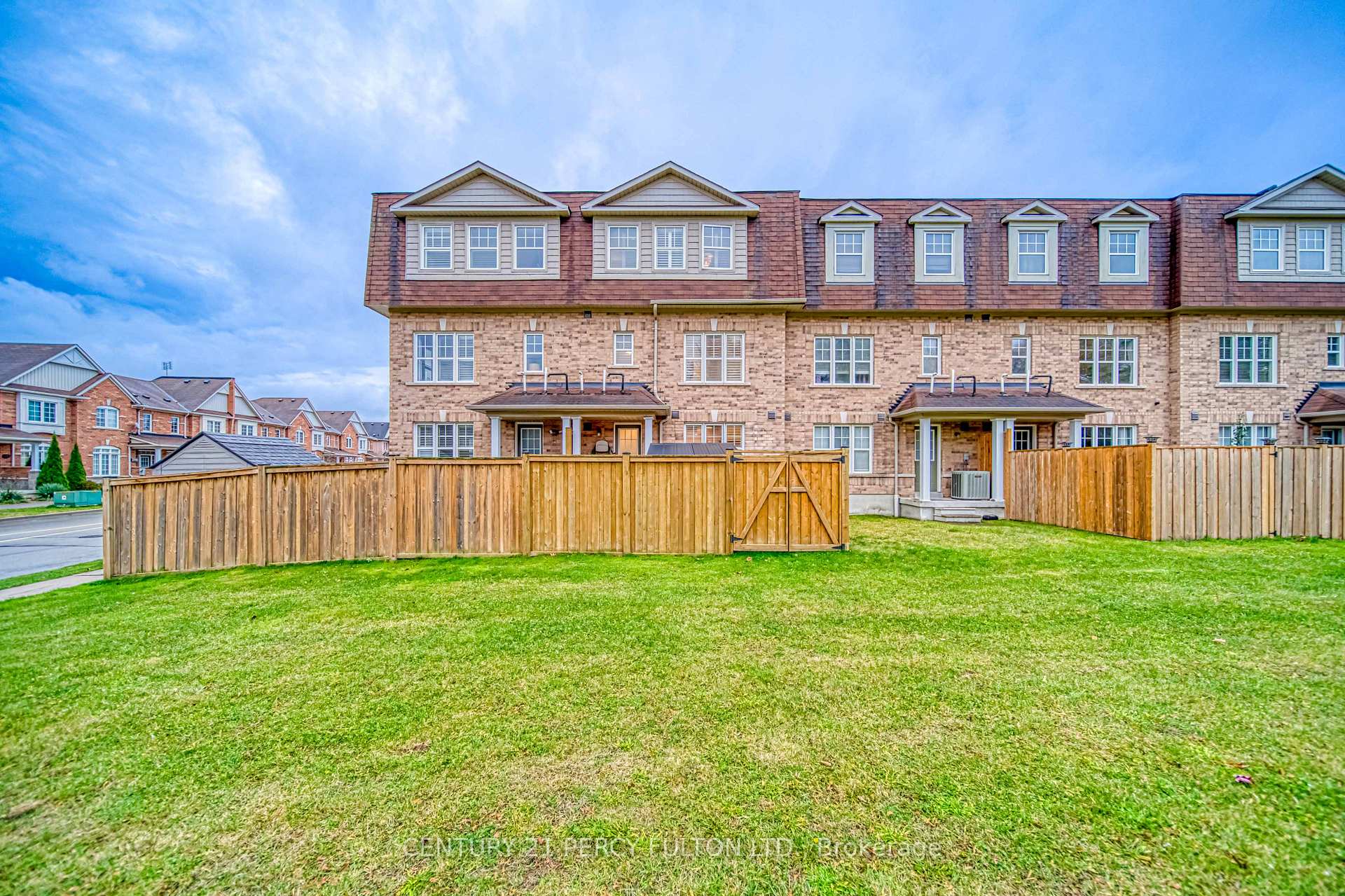 Photo 37 of 1790 Carousel Mews, Pickering, Duffin Heights — HOMEH