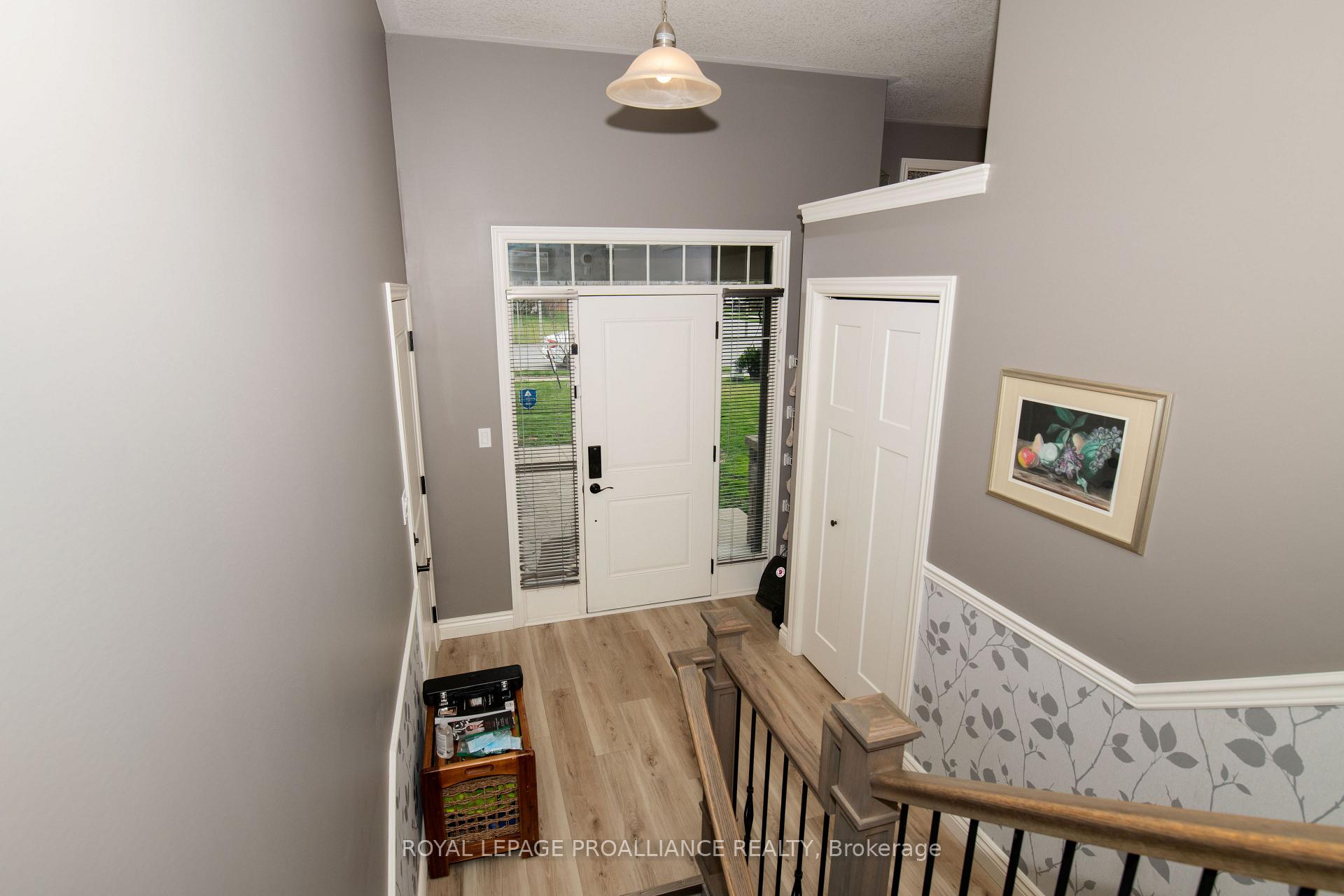 Photo 13 of 28 Butternut Court, Belleville, Belleville Ward — HOMEH