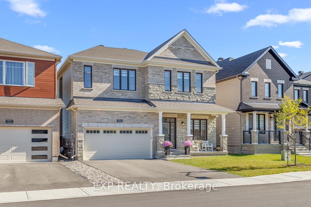 Photo 2 of 924 Lakeridge Drive, Ottawa, Avalon East — HOMEH