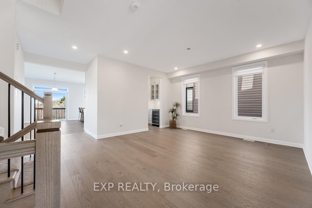 Photo 7 of 924 Lakeridge Drive, Ottawa, Avalon East — HOMEH