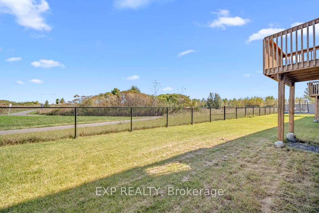 Photo 36 of 924 Lakeridge Drive, Ottawa, Avalon East — HOMEH