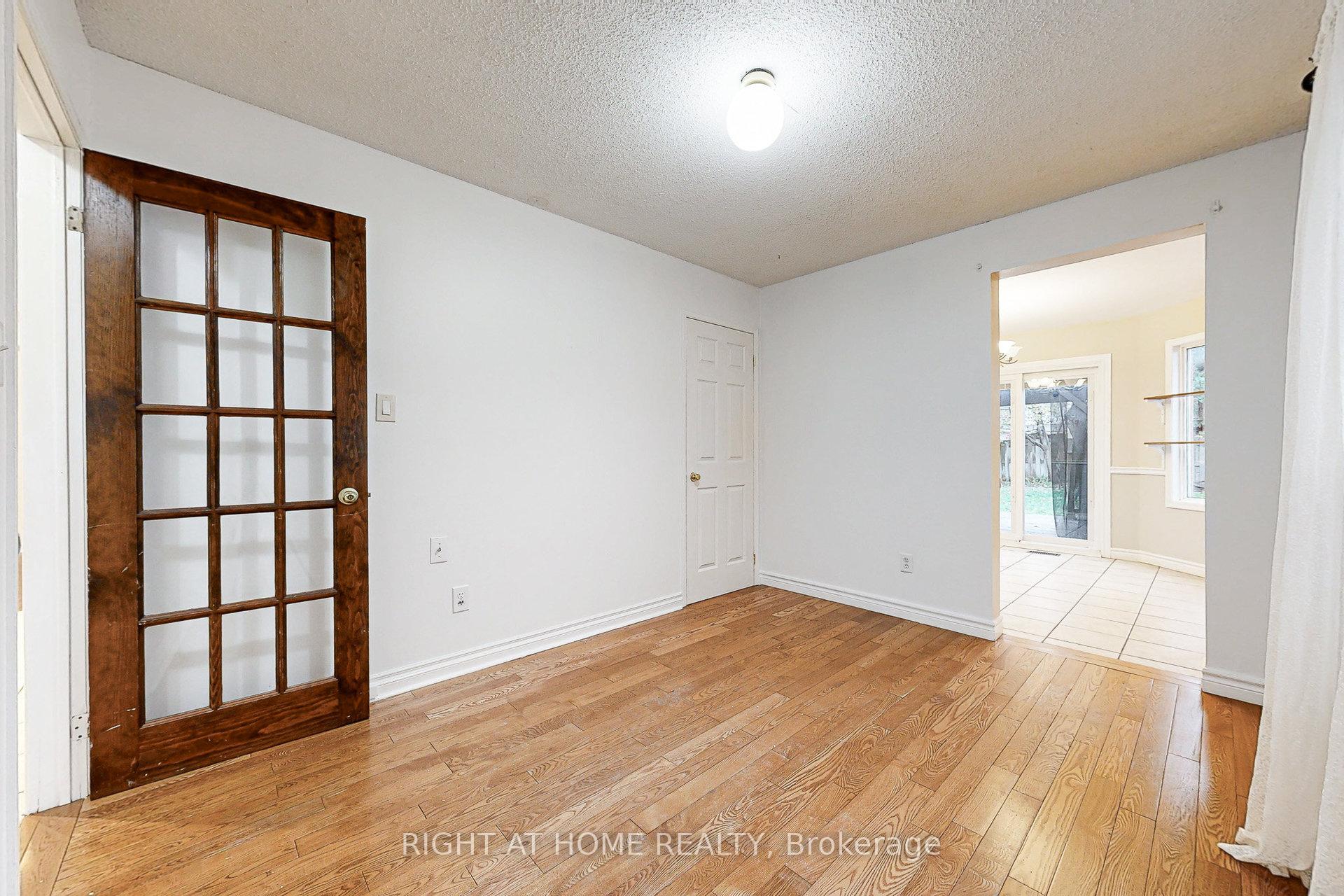 Photo 6 of 91 O'shaughnessy Crescent, Barrie, Holly — HOMEH