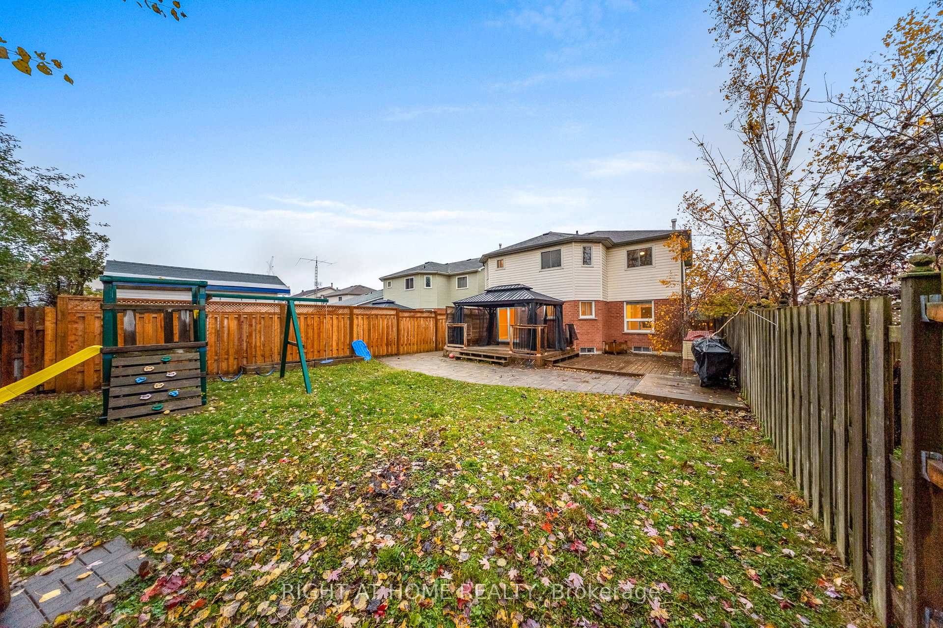 Photo 43 of 91 O'shaughnessy Crescent, Barrie, Holly — HOMEH