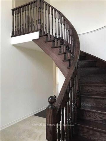 Photo 7 of 21 Beaconsfield Drive, Vaughan, Kleinburg — HOMEH