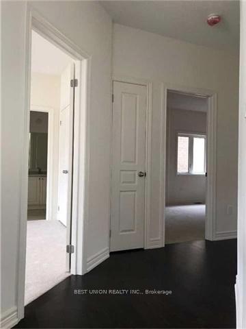 Photo 14 of 21 Beaconsfield Drive, Vaughan, Kleinburg — HOMEH