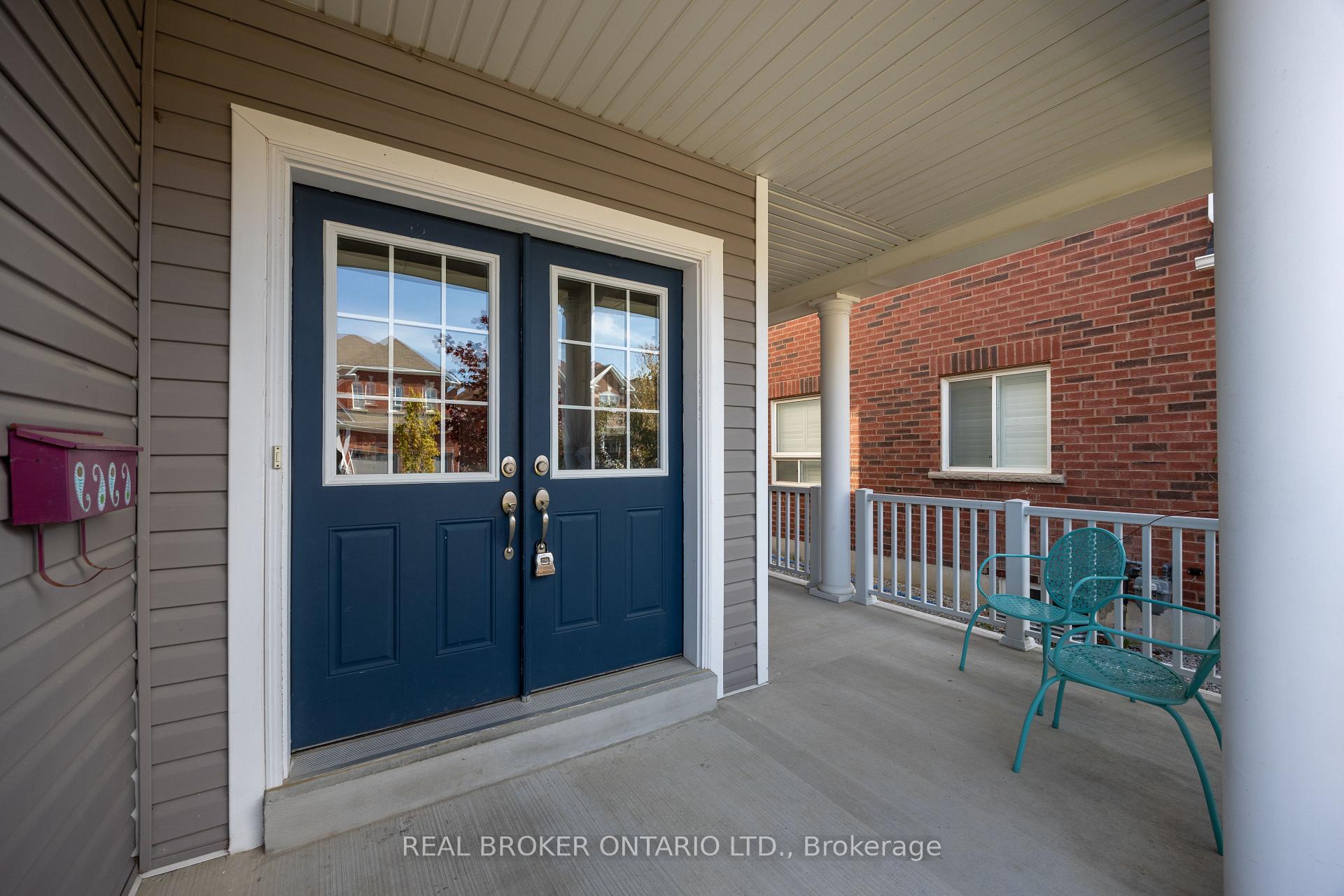 Photo 3 of 2028 Hunking Drive, Oshawa, Taunton — HOMEH