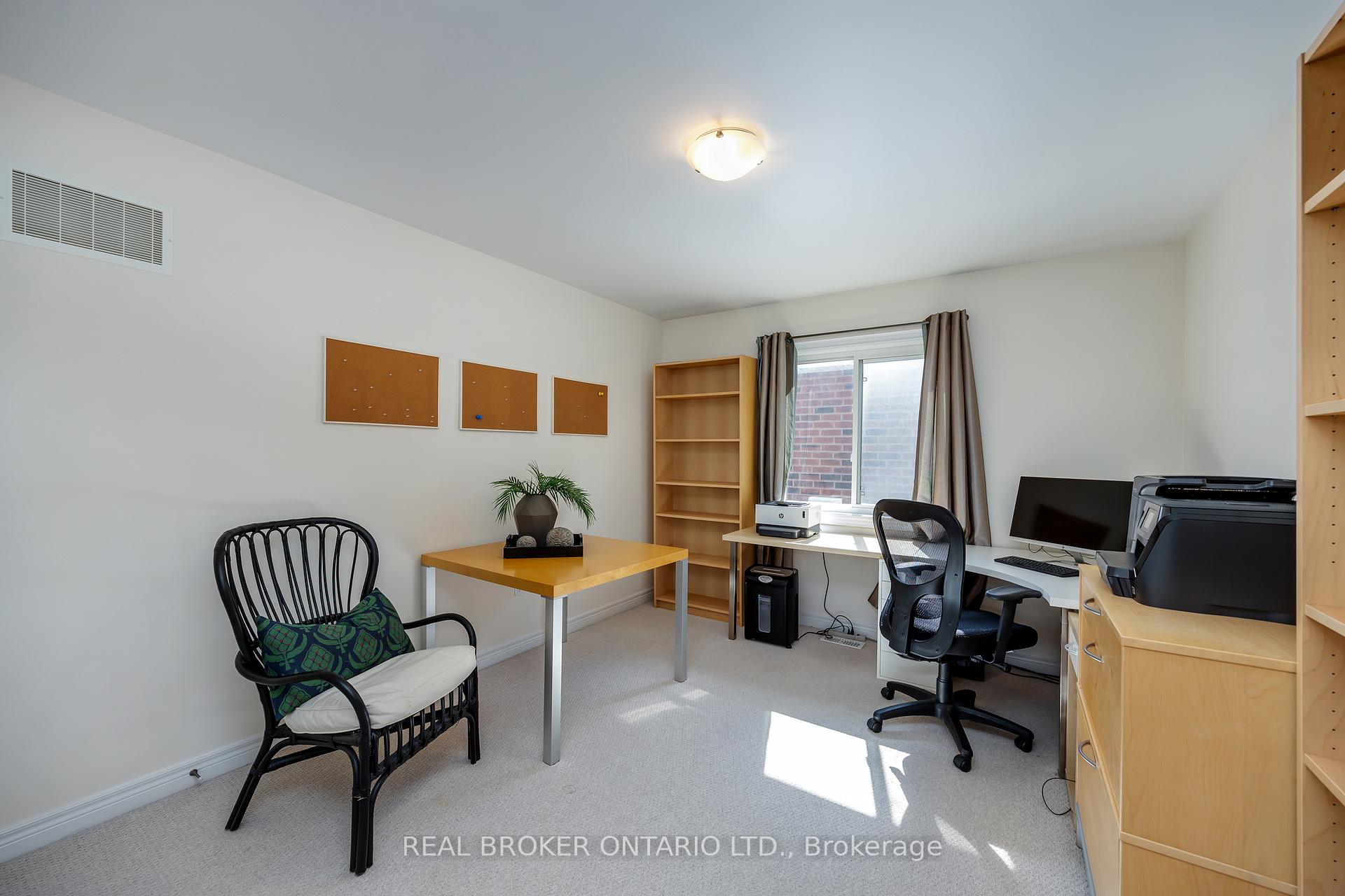Photo 29 of 2028 Hunking Drive, Oshawa, Taunton — HOMEH