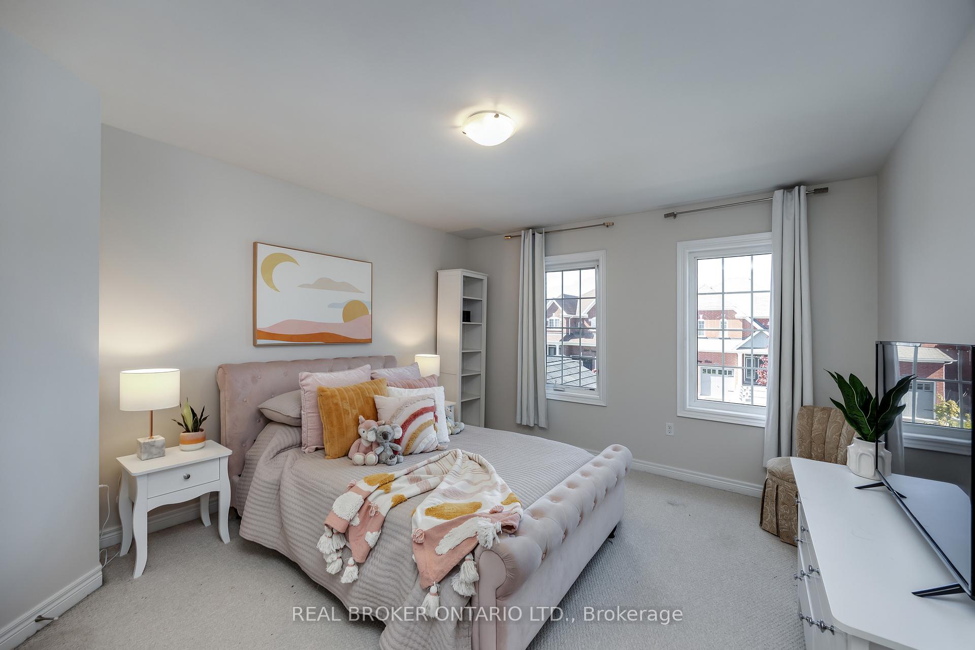 Photo 31 of 2028 Hunking Drive, Oshawa, Taunton — HOMEH