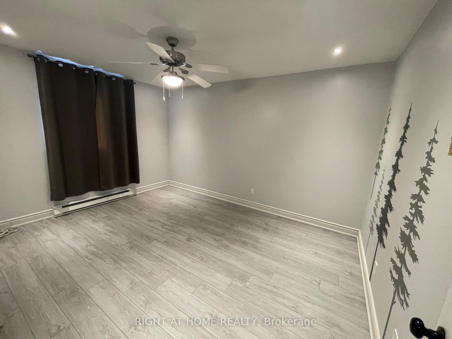 Photo 17 of Unit Upper, 880 Meadowhill Court, Oshawa, Pinecrest — HOMEH