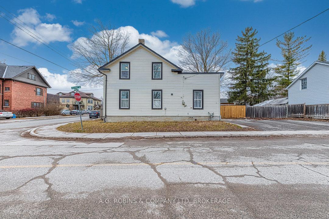 Photo 1 of 284 Brock Street, Peterborough, Town Ward 3 — HOMEH