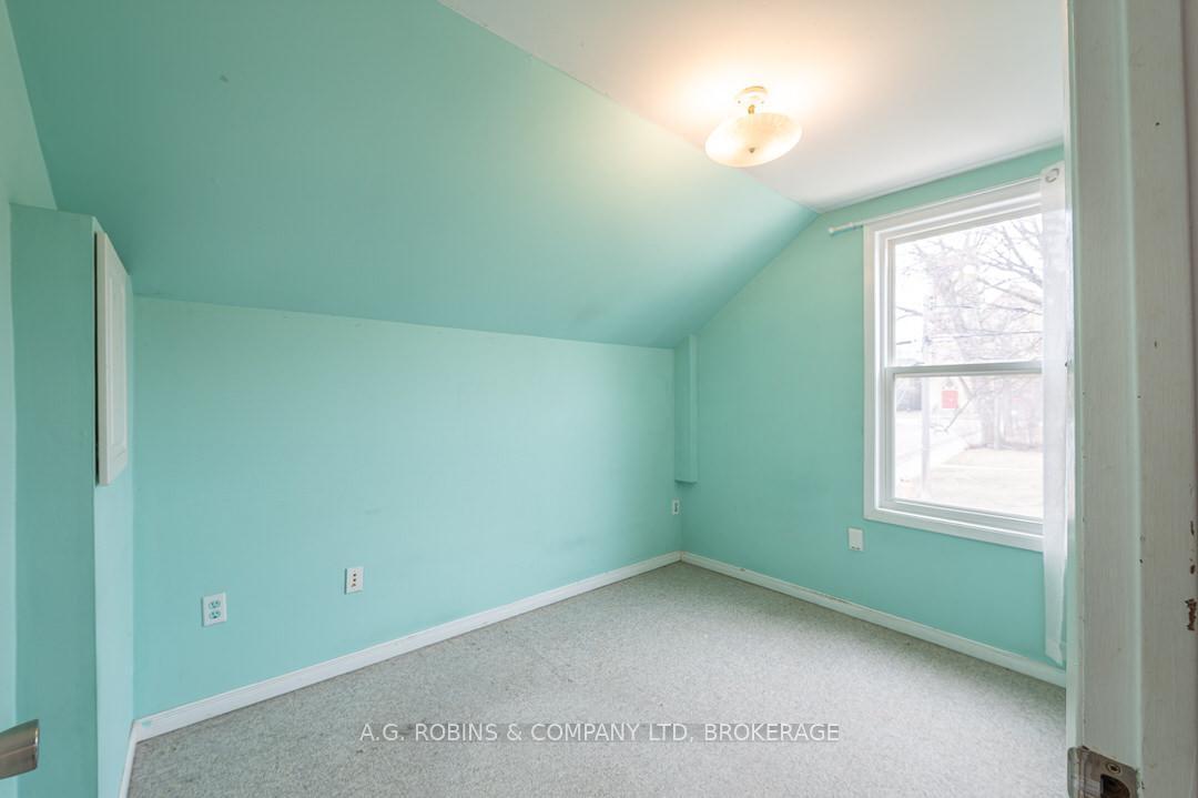Photo 31 of 284 Brock Street, Peterborough, Town Ward 3 — HOMEH