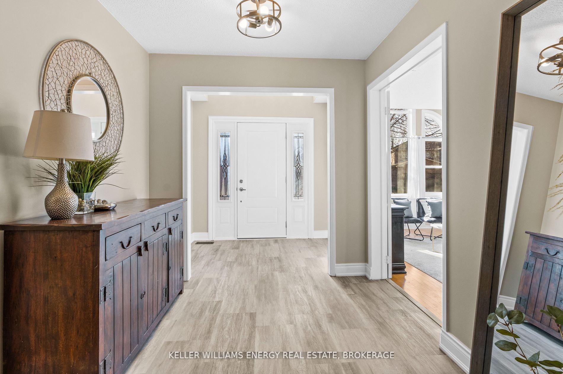 Photo 4 of 72 Willowbrook Drive, Whitby, Pringle Creek — HOMEH